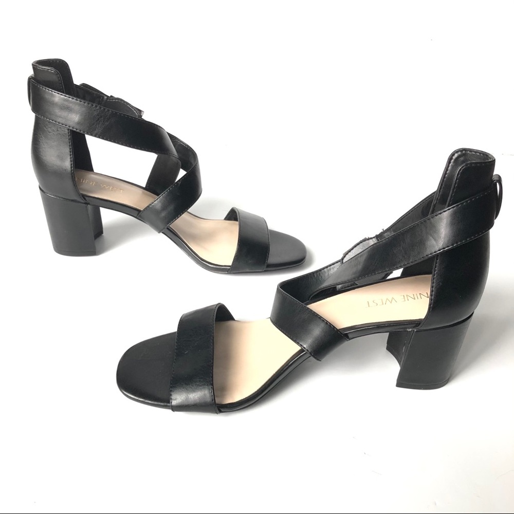 NWOB Nine West Tadeo Block Heel Ankle Stra…